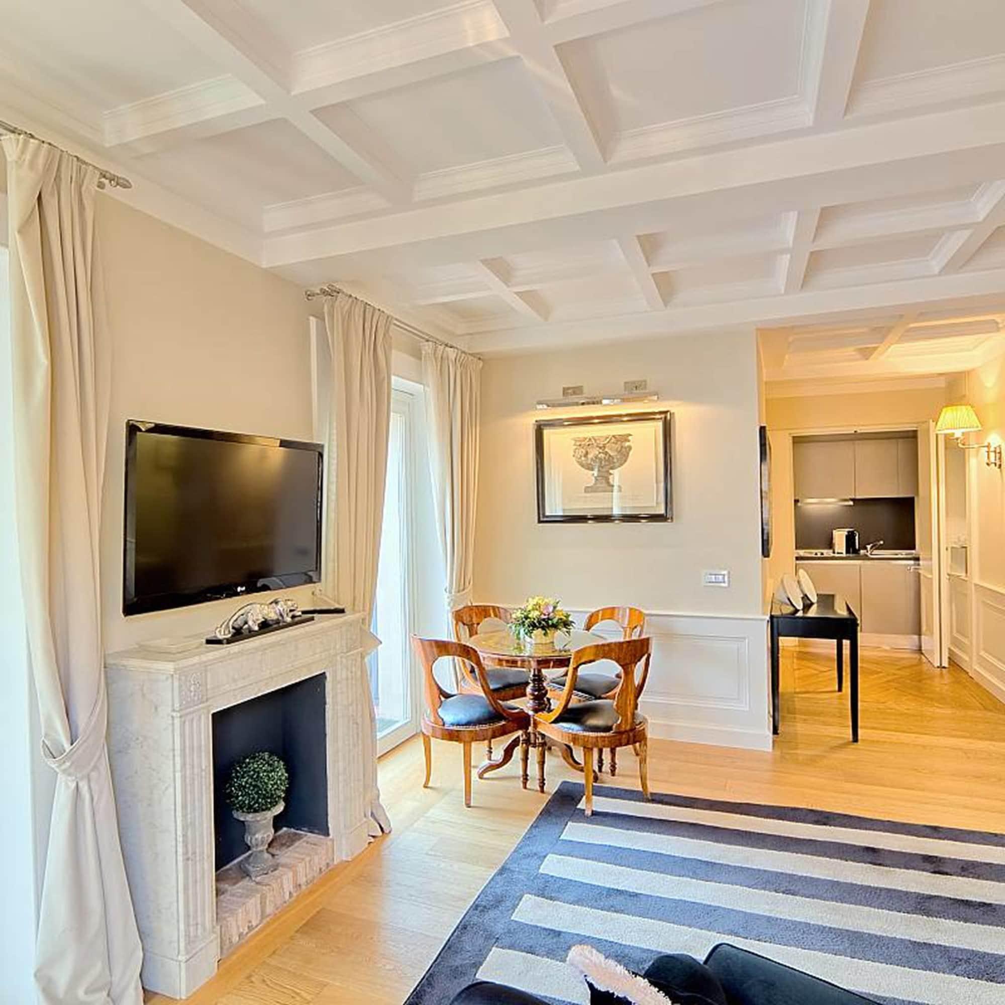 Trevi Palace Luxury Inn Рим Екстер'єр фото