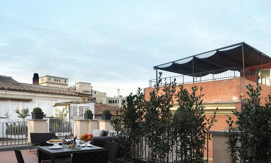 Trevi Palace Luxury Inn Рим Екстер'єр фото